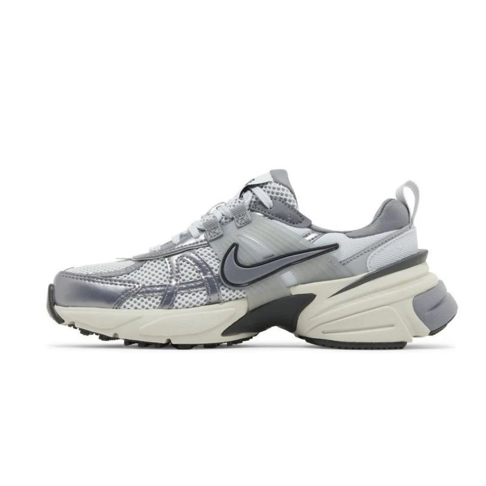 Nike V2K Run Pure Platinum Wolf Grey