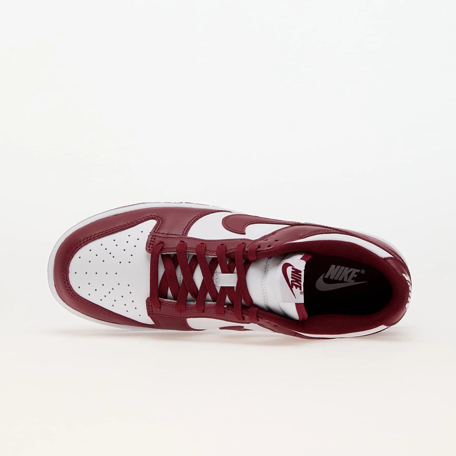 Nike dunk low team red