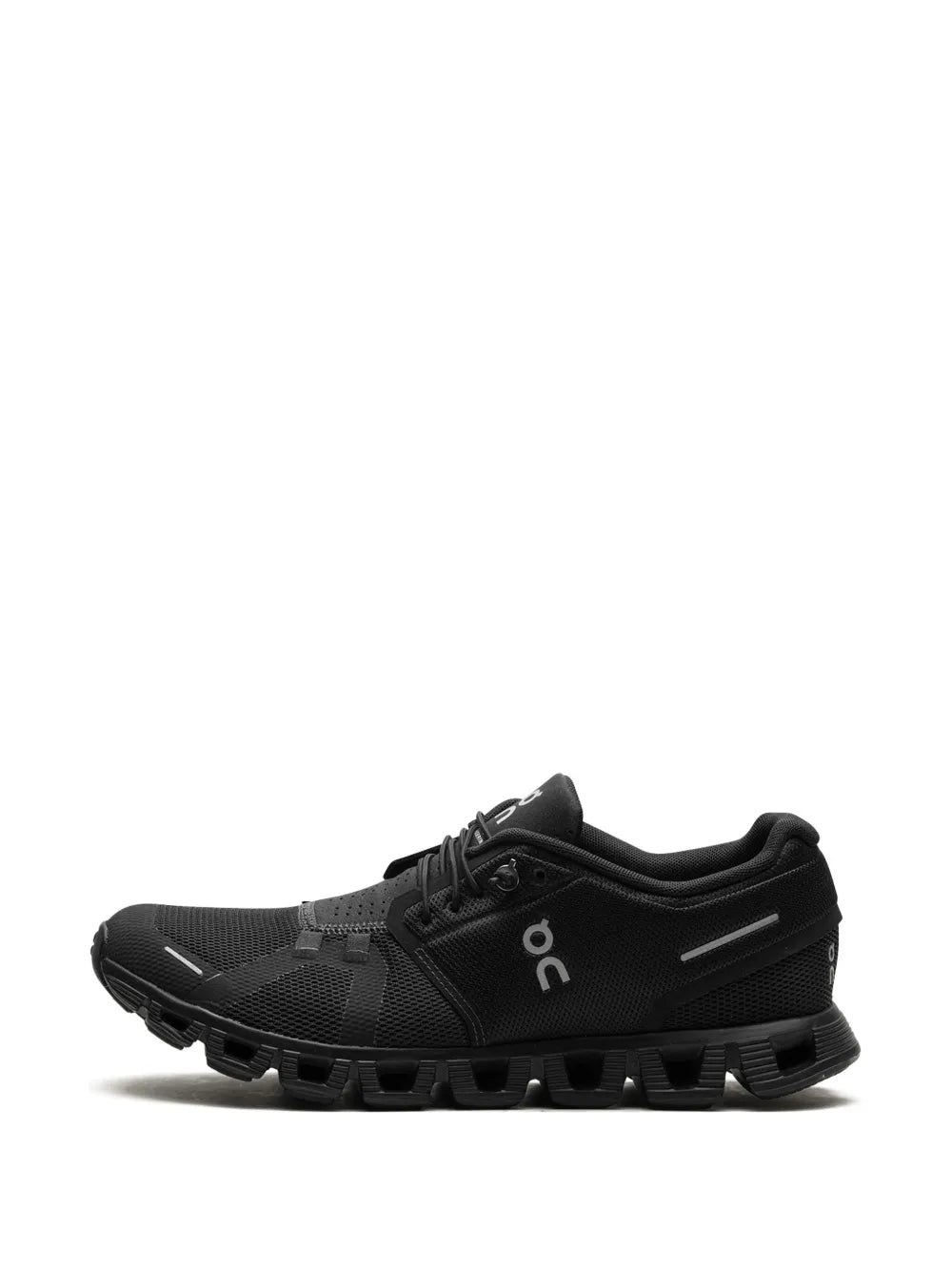 On Running Cloud 5 all Black