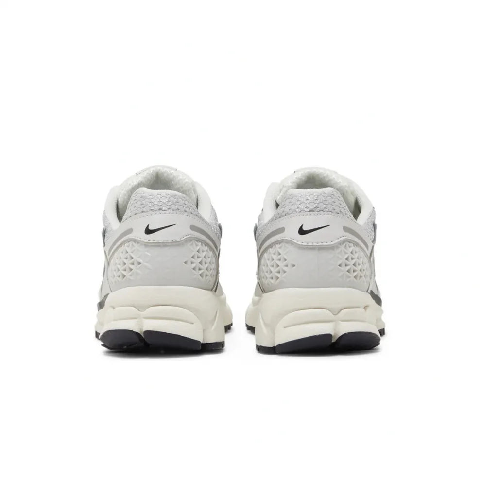 Nike Air Zoom Vomero 5 Photon Dust Metallic Silver