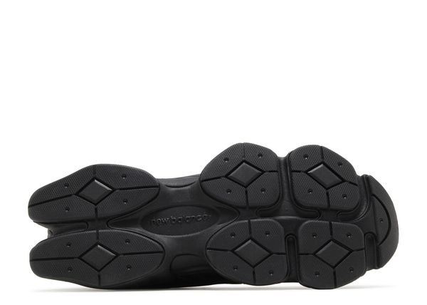New balance 9060 triple black suede