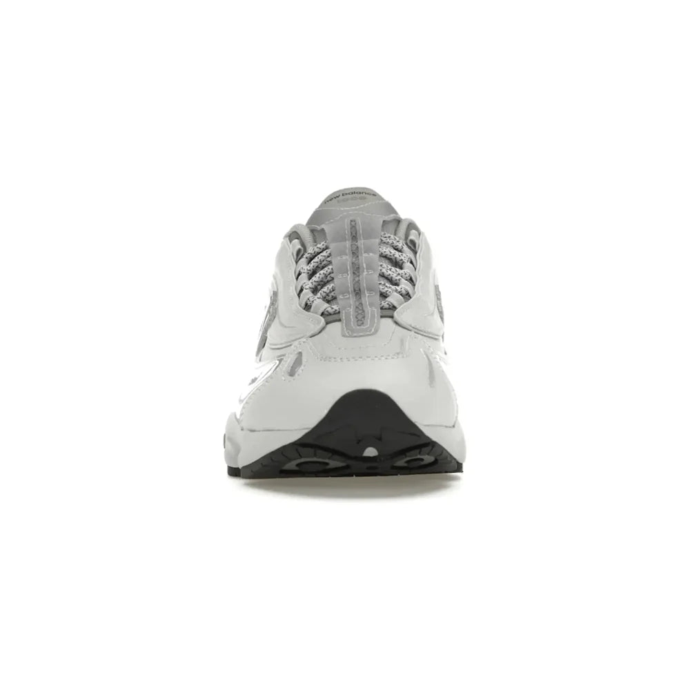 New Balance 1000 metallic silver