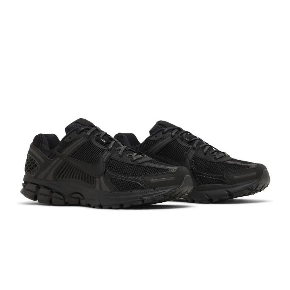 Nike Air Zoom Vomero 5 Triple Black