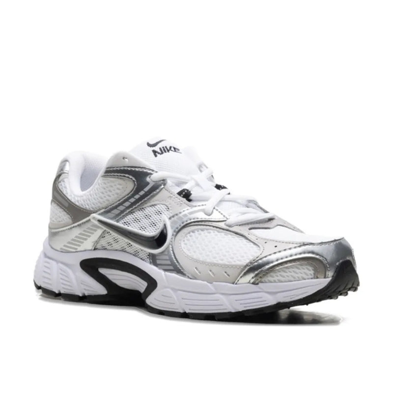 Nike V5 RNR - White Black