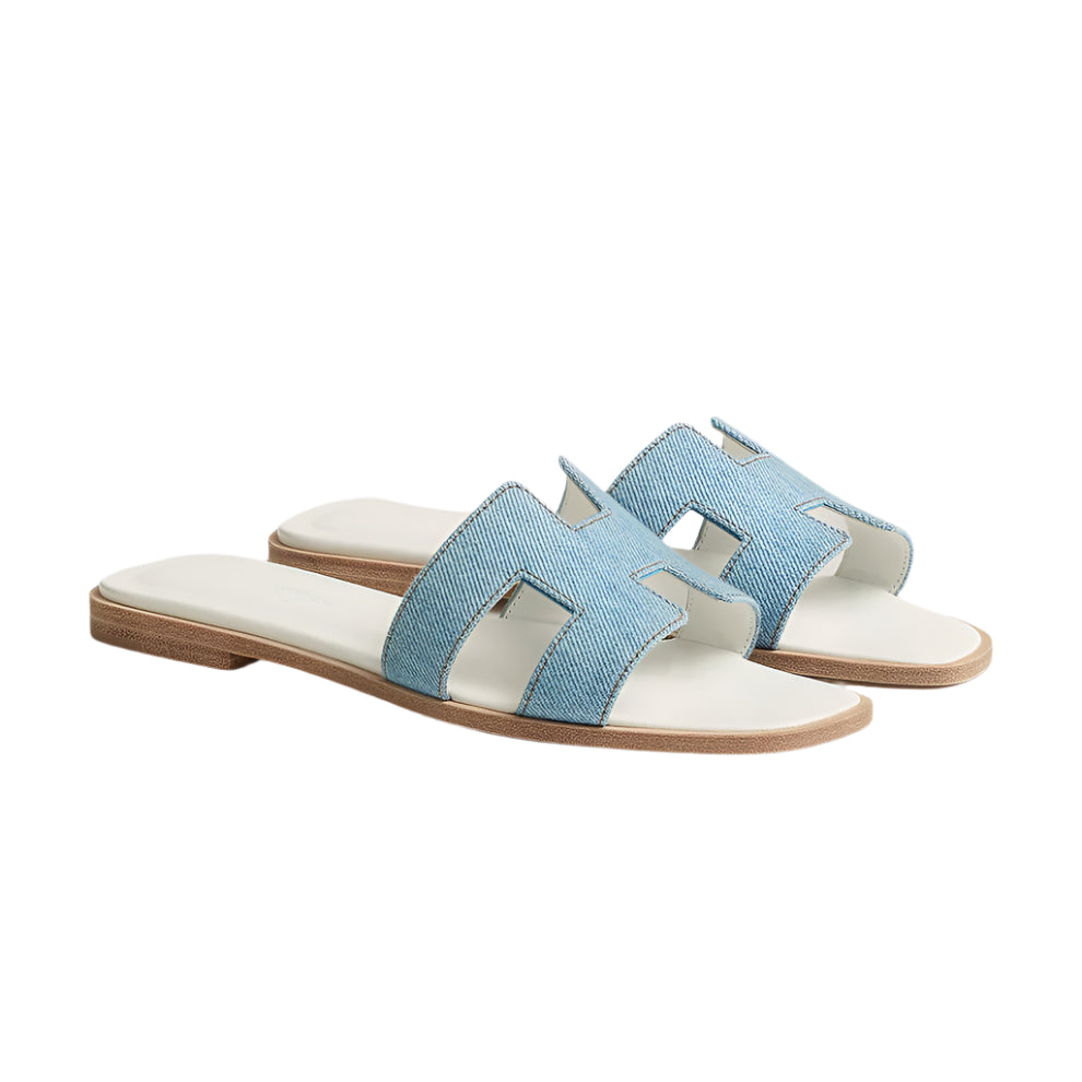 Hermes Oran sandal bleu clair