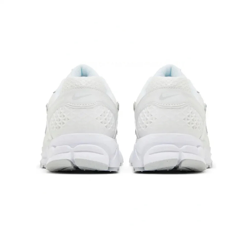 Nike Air Zoom Vomero 5 Chrome Toe