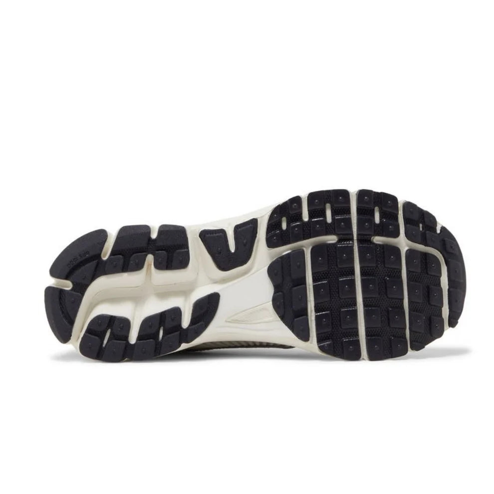 Nike Air Zoom Vomero 5 Photon Dust Metallic Silver