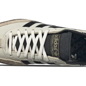 Handball Spezial ‘Wonder White Black’
