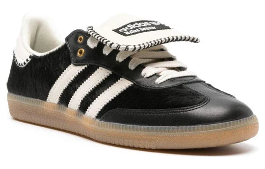 Samba Pony Tonal Wales Bonner Core Black