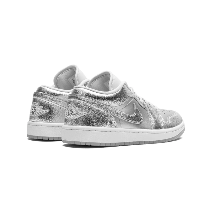 Jordan Air Jordan 1 Low SE Metallic Silver