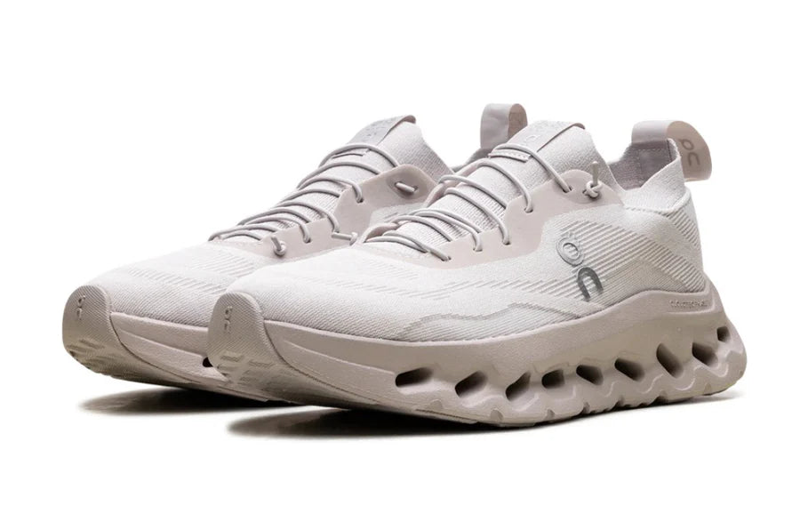On Running Cloudtilt x Loewe Sand