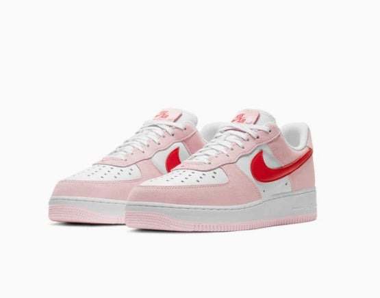 Nike air force 1 07 valentine's day