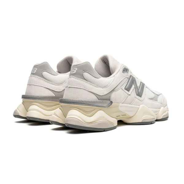 New Balance 9060 Sea Salt Concrete