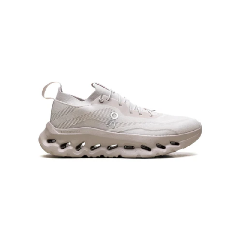 On Running Cloudtilt x Loewe Sand