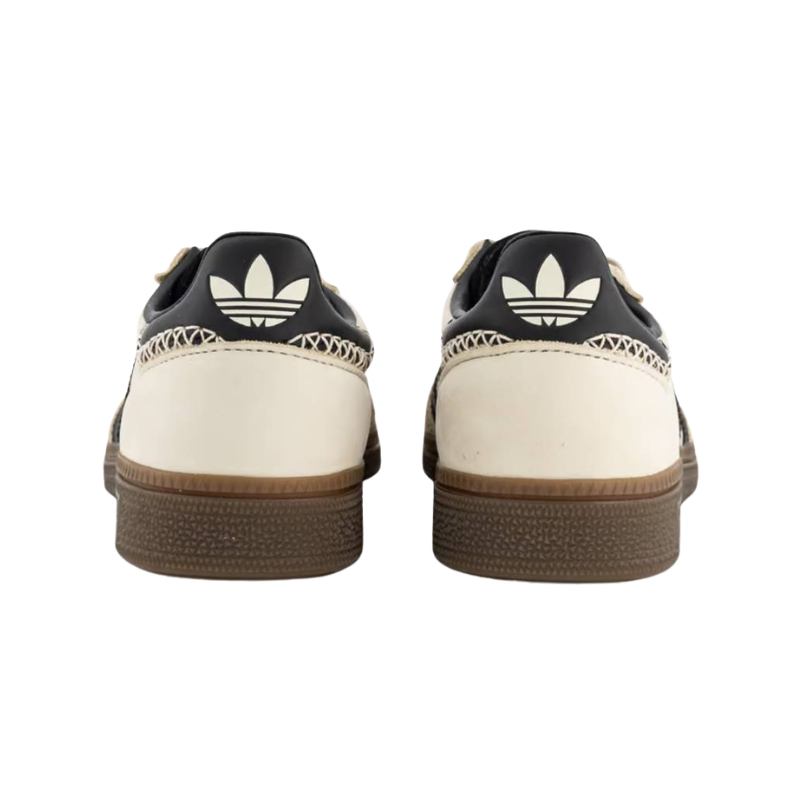 Handball Spezial ‘Wonder White Black’