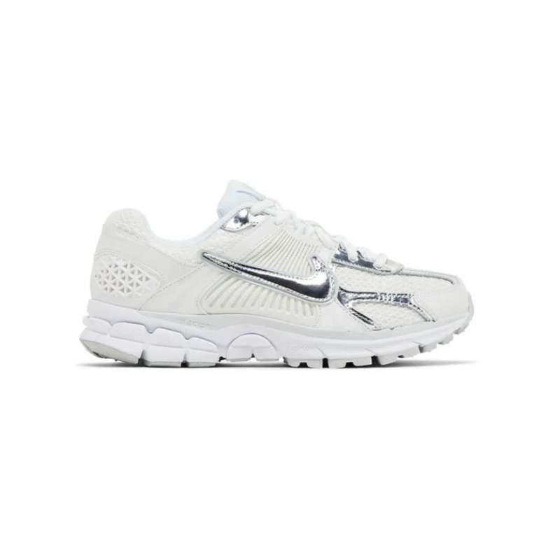 Nike Air Zoom Vomero 5 Chrome Toe