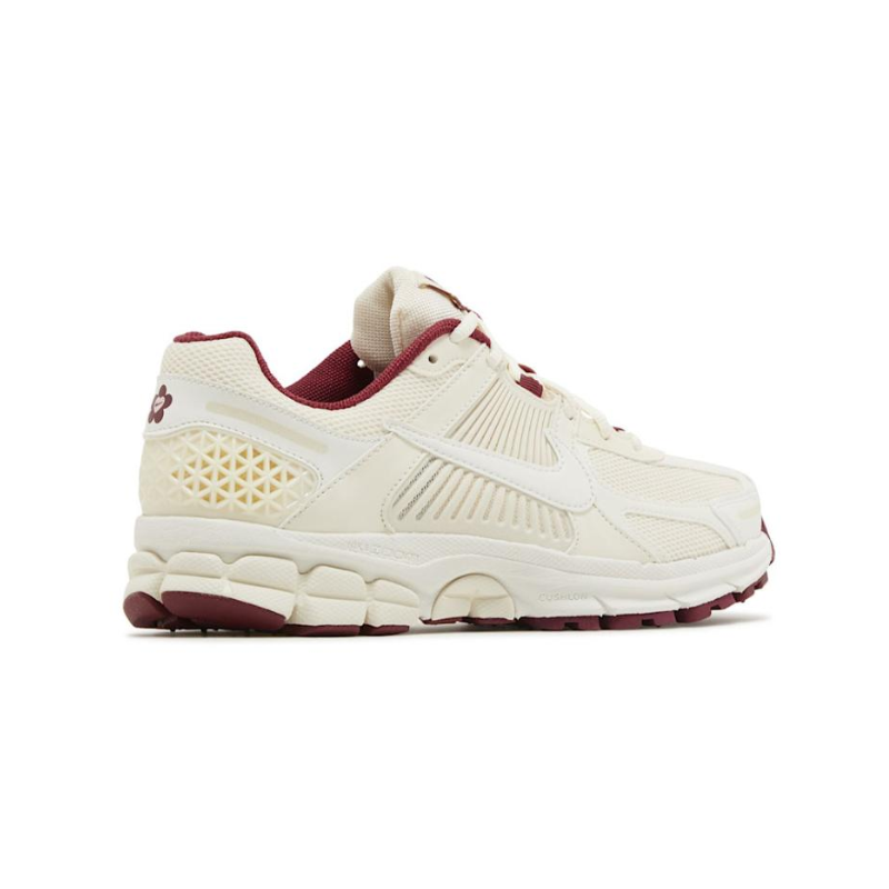 Nike Zoom Vomero 5 "Valentine's Day" sneaker