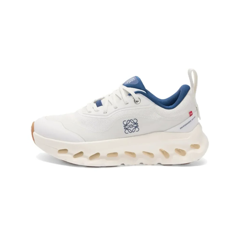 On Running Cloudtilt 2.0 x LOEWE White Navy