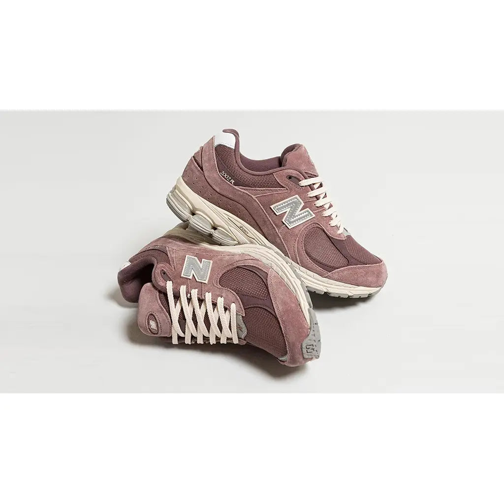 New balance 2002r suede pack dust fig