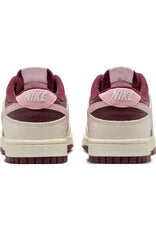 Nike Dunk Low Valentine’s Day